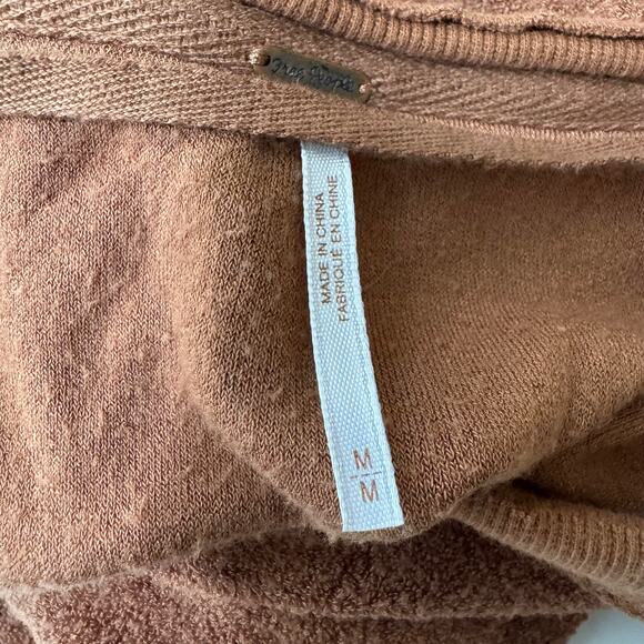 Free People Take It Off Textured Pullover Oversized Sweater in Terracotta Size M - Picture 6 of 9